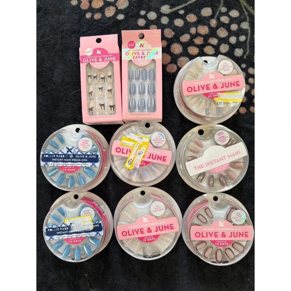 Olive & June Instant Mani Press-On Nails Bundle 9 pkRoller Rabbit Oval Almond
